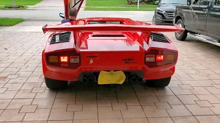Lamborghini Countach Prova