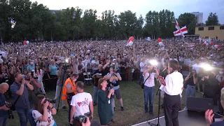 "Только не за Лукашенко". Массовые митинги в Беларуси