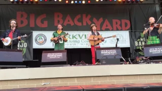 We Banjo 3 - The Long Black Veil - Milwaukee Irish Fest 8.21.16