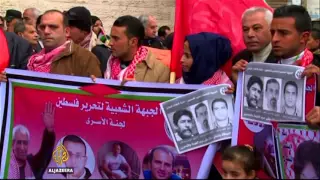 Gaza protests: Jailed journalist on hunger strike
