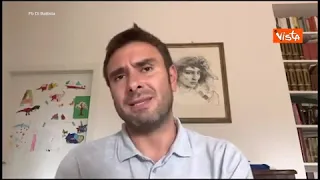 Di Battista silura Di Maio: «Gli consiglio di studiare e prendersi una laurea»