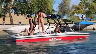 Hanging Around  Amazing People at The London Bridge Lake Havasu