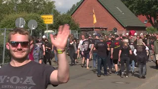 Wacken Dorfschild Eingang zum Dorf 2022 - Dorfstraße / Hauptstraße  Metal-Festival W.O.A: