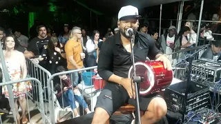 Samba da Cabeça Branca no Tiapira em Realengo, Rio de Janeiro Brasil. Samba e Pagode. Música Ao vivo