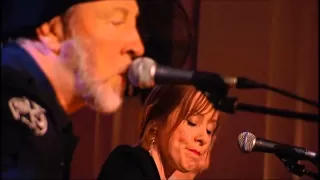 Richard Thompson and Loudon Wainwright III- Down Where the Drunkards Roll (Songwriter's Circle)