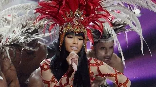 Nicki Minaj Trini Dem Girls Live At MTV VMA