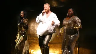 Sam Smith - Dancing With a Stranger - Live from The Gloria Tour at Madison Square Garden