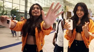 Rashmika Mandanna Cute Conversation With Media @ Mumbai Airport | Manastars