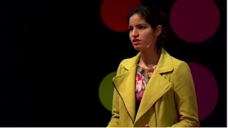 Salvando vidas a través de la arquitectura | Elizabeth Duarte | TEDxTukuy