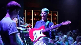 Gus Dapperton - Gum, Toe and Sole LIVE! (On Stage)