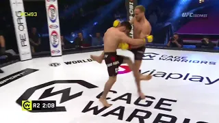 Мехди Дакаев на турнире Cage Warriors 93