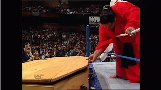 The Undertaker trolling Yokozuna