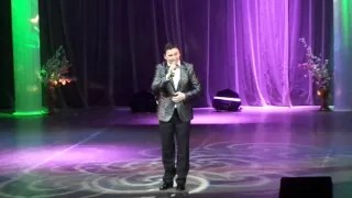 Денис Адамов выступление на концерте в честь 8 марта в ДК Зеленоград