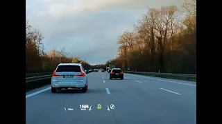 Audi Q4 e-tron in the Autobahn HUD demo