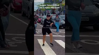 Dancei com a minha mãe no semáforo e o Moto Uber surpreendeu😂