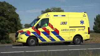 A1 Ambulance RAV MWN 21-132 met spoed naar Grave