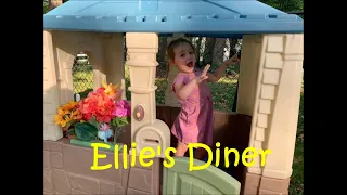 Ellies Diner - June 2022