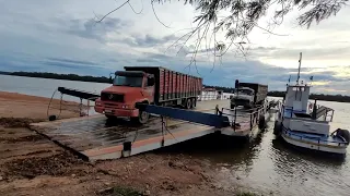 COMO as estradas do MT são difíceis de passar de motorhome kia van