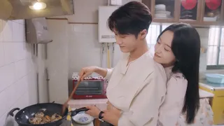 Handsome idol pretend to be a master cook to lure his Cinderella🥰