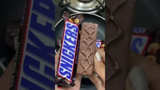 Snickers Chocolate Dalgona Candy 🍭 Fail or Pass??!😍 @PragatiVermaa @TriptiVerma