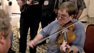 Hallway Jam - Pete Wernick and Michael Cleveland - "Back Up And Push"