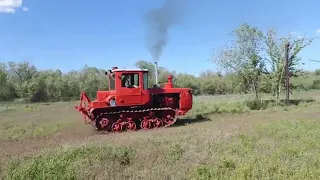 Первый выезд нового трактора Дт-175 "Волгарь"