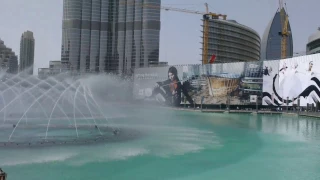 The Dubai Fountain with music