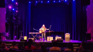 "Albany", an original song by Laurel Aronian