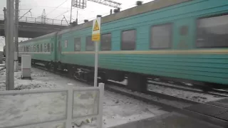 ТЭП70бс-159 + новьё на переходе через пути (05.02.2015г._16ч.11мин.)