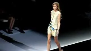 Emporio Armani Women's Spring Summer 2013 Collection from Milan