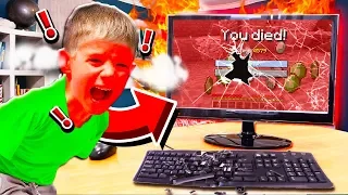 *ANGRY** KID DESTROYS MICROPHONE AFTER I TROLLED HIM!