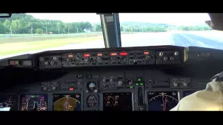 SAS 737-705 Awesome Cockpit Landing Kjevik (LN-TUJ)