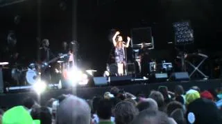 Olivia Ruiz live at ronquieres festival 01