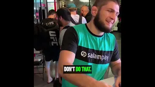 Khabib why are you signing my Hat? Javier Mendez