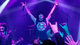 L.A. Guns live 11/29/19 Portland, OR - Never Enough