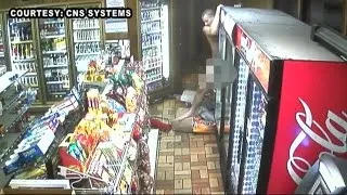 Man high on meth robs Alabama store - while naked