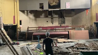 Exploring Abandoned Theatre in Birmingham.