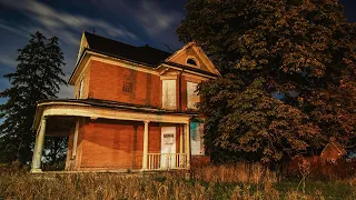 Exploring A Creepy Abandoned Mansion