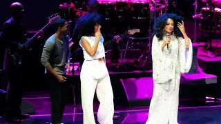 Diana Ross with Tracee Ellis Ross Live in Las Vegas - I Will Survive (Reprise) (June 14, 2019)
