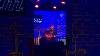 Jack Broadbent does a little Mooondancw at Iridium3/3/23