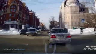 Crazy Russian Drivers - 2015 part 1 Car Crash Compilation