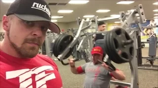 Crushing Chest with Doug Miller, Neve and Massive Joe! | Tiger Fitness