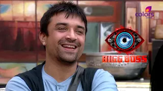 Bigg Boss 7 | बिग बॉस 7 | Salman ने Ajaz-Gauahar-Kushal के Love Triangle पर ली चुटकी!