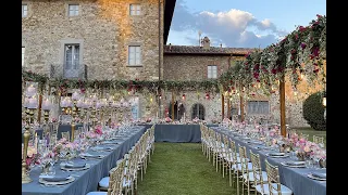 Backstage Glam Wedding in the Tuscan countryside