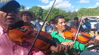 Dos Vicios - Conjunto Tentación Honduras