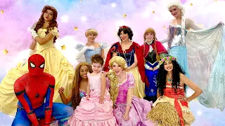 Meeting Cinderella, Belle, Snow White, Elsa, Anna, Rapunzel, Ariel, Moana and Spiderman In Real Life