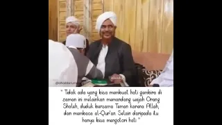 Memandang Guru Mulia Habib Umar Bin Hafidz Membuat Hati Bergetar Luar Biasa