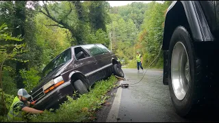 Gatlinburg Van Down Tow Truck Winching