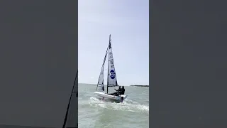 BirdyFish - Team building on foiling dinghy