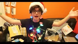 A Christmas Special!! - Opening Fanmail! - 15